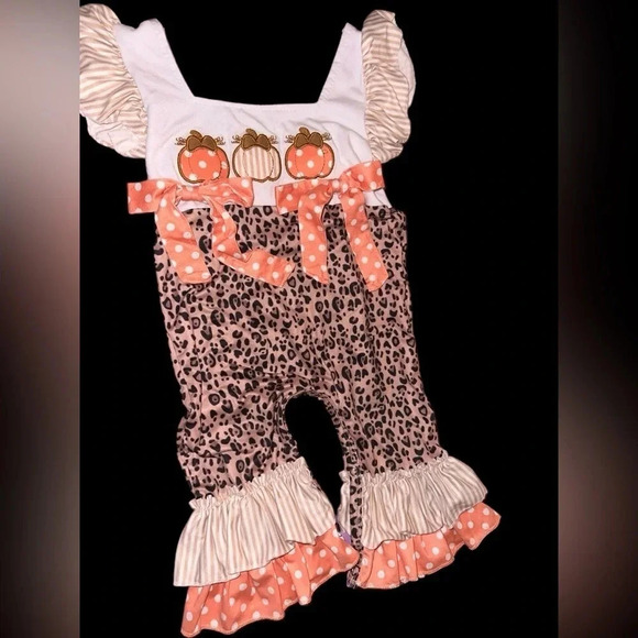 Leopard Pumpkins Flutter Sleeve Romper Size 12-18m - Picture 1 of 6